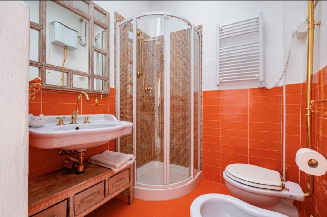 Central Penthouse G Reni Bologna Eksteriør bilde